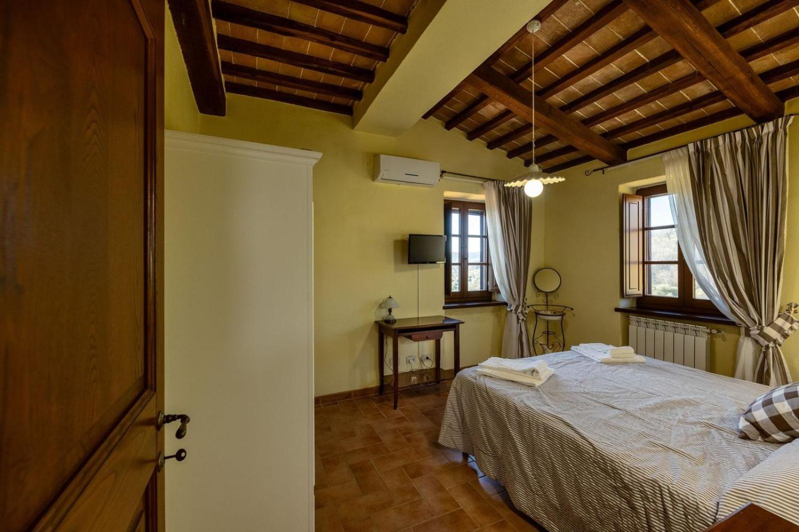 Agriturismo Fraschetta Montalcino Luaran gambar